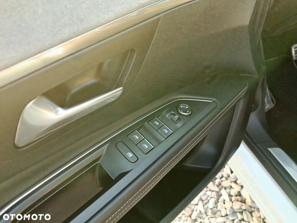 Peugeot 5008 1.5 BlueHDi GT S&S EAT8 - 12