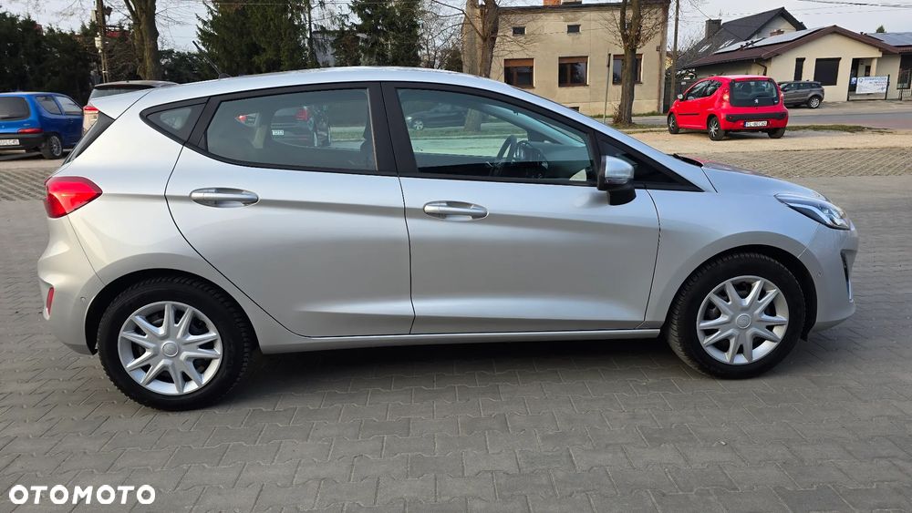 Ford Fiesta 1.0 EcoBoost S&S TREND - 9