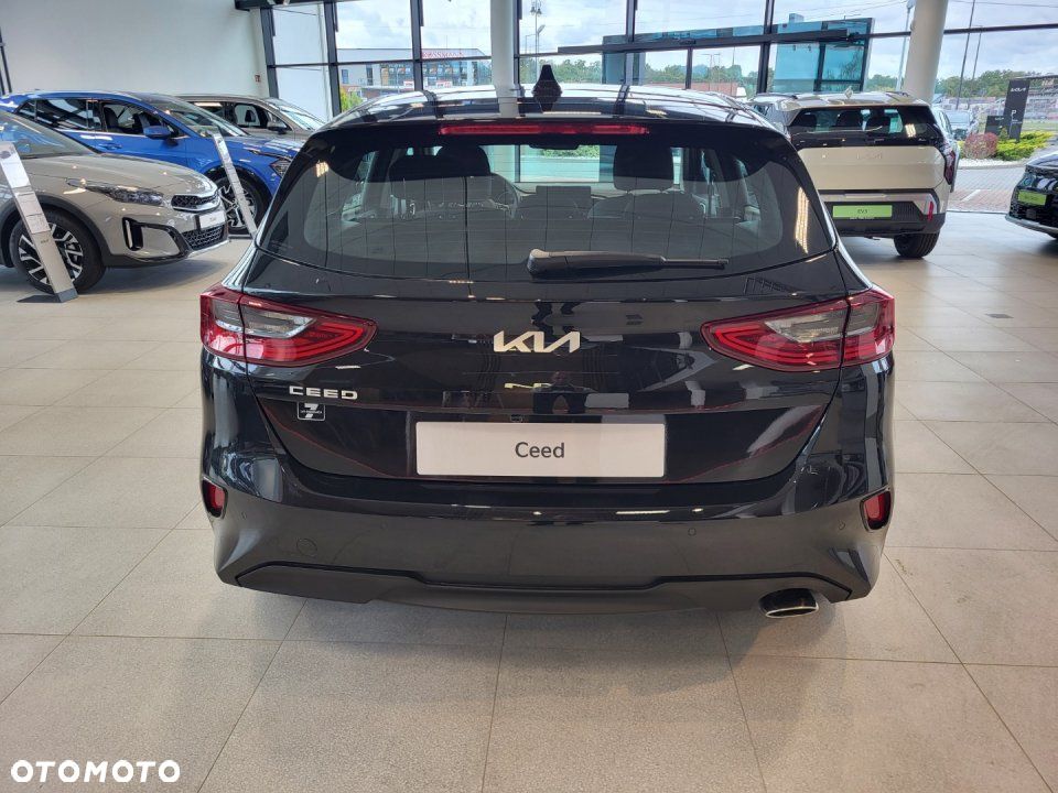 Kia Ceed - 6