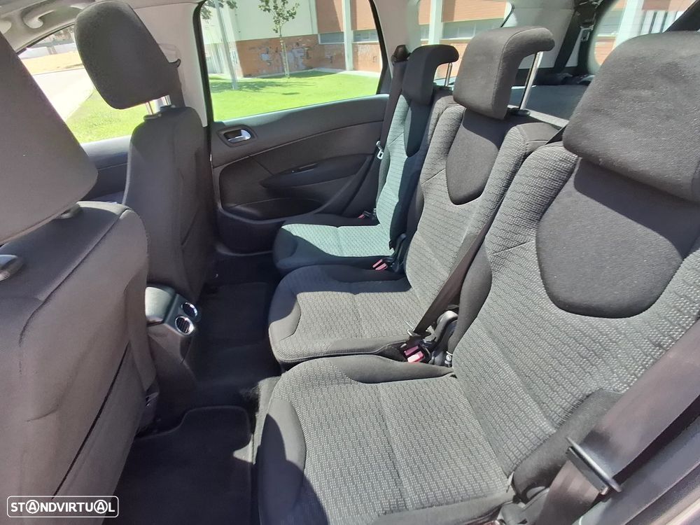 Peugeot 308 SW 1.6 HDi SE Navteq - 10