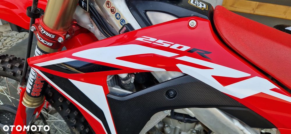 Honda CRF - 12