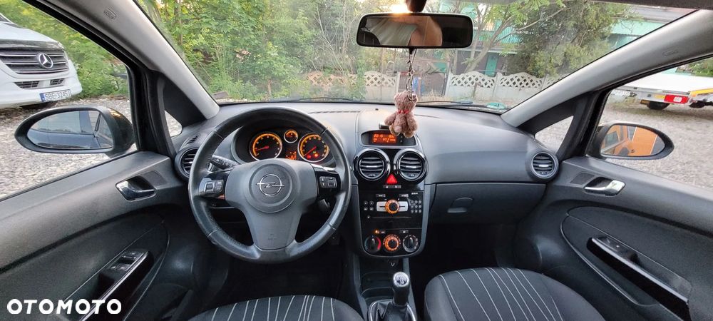 Opel Corsa 1.4 16V Navi - 15