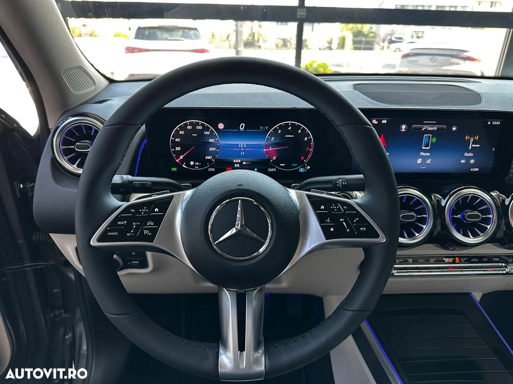 Mercedes-Benz GLB 220 4MATIC MHEV Aut. - 13