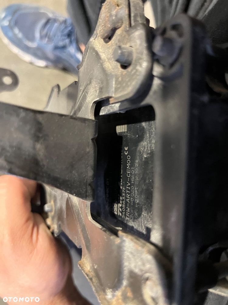 Radar Peugeot 308 T9 - 5