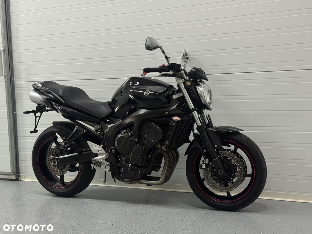 Yamaha FZ6 - 1