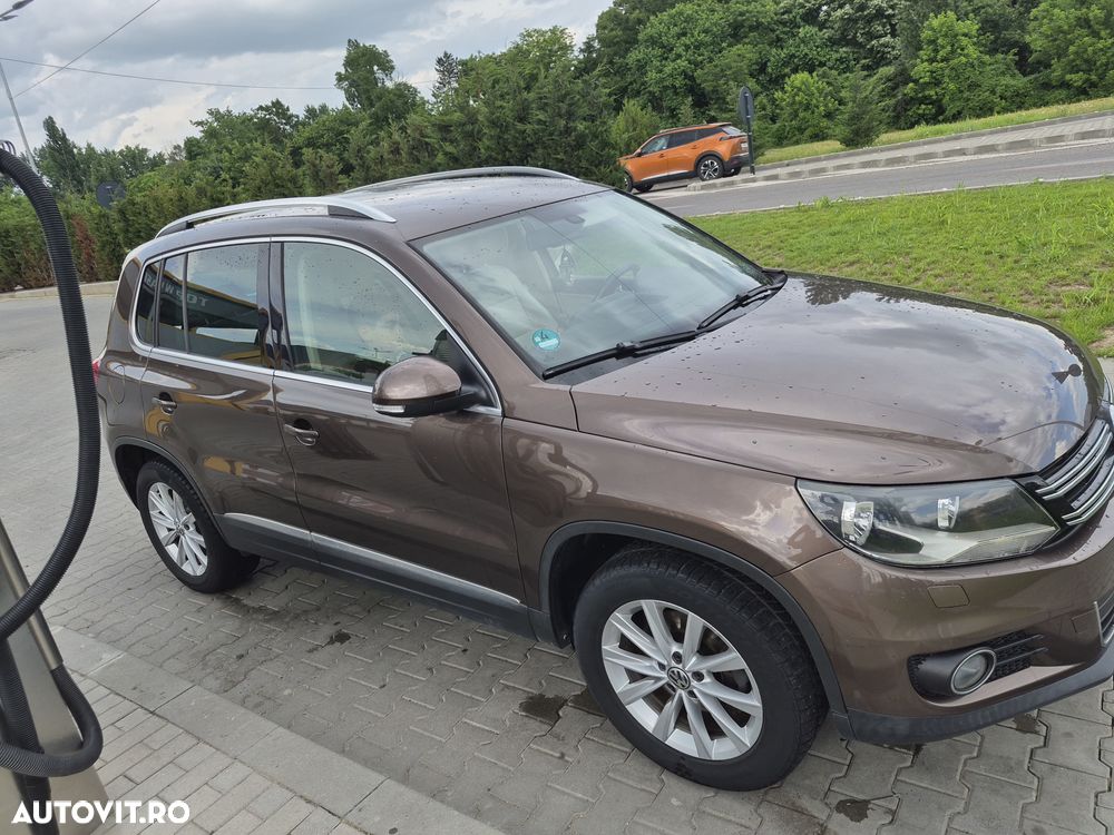 Volkswagen Tiguan 2.0 TDI 4Motion DSG BMT Sport & Style - 2