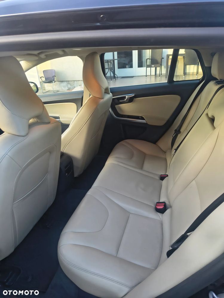 Volvo V60 - 8