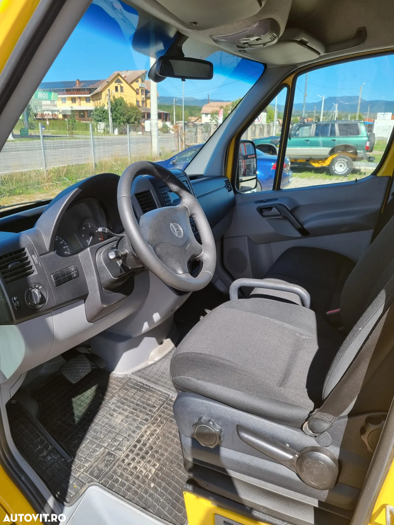 Mercedes-Benz Sprinter 316 CDI MAXI  XXL An 2015 Climă  Cutie Automată Pilot automat Încălzire în scaun șofer - 8