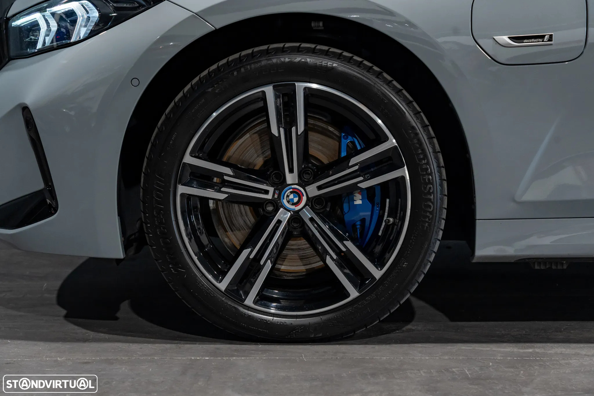 BMW 330 e Touring Pack M Auto - 32