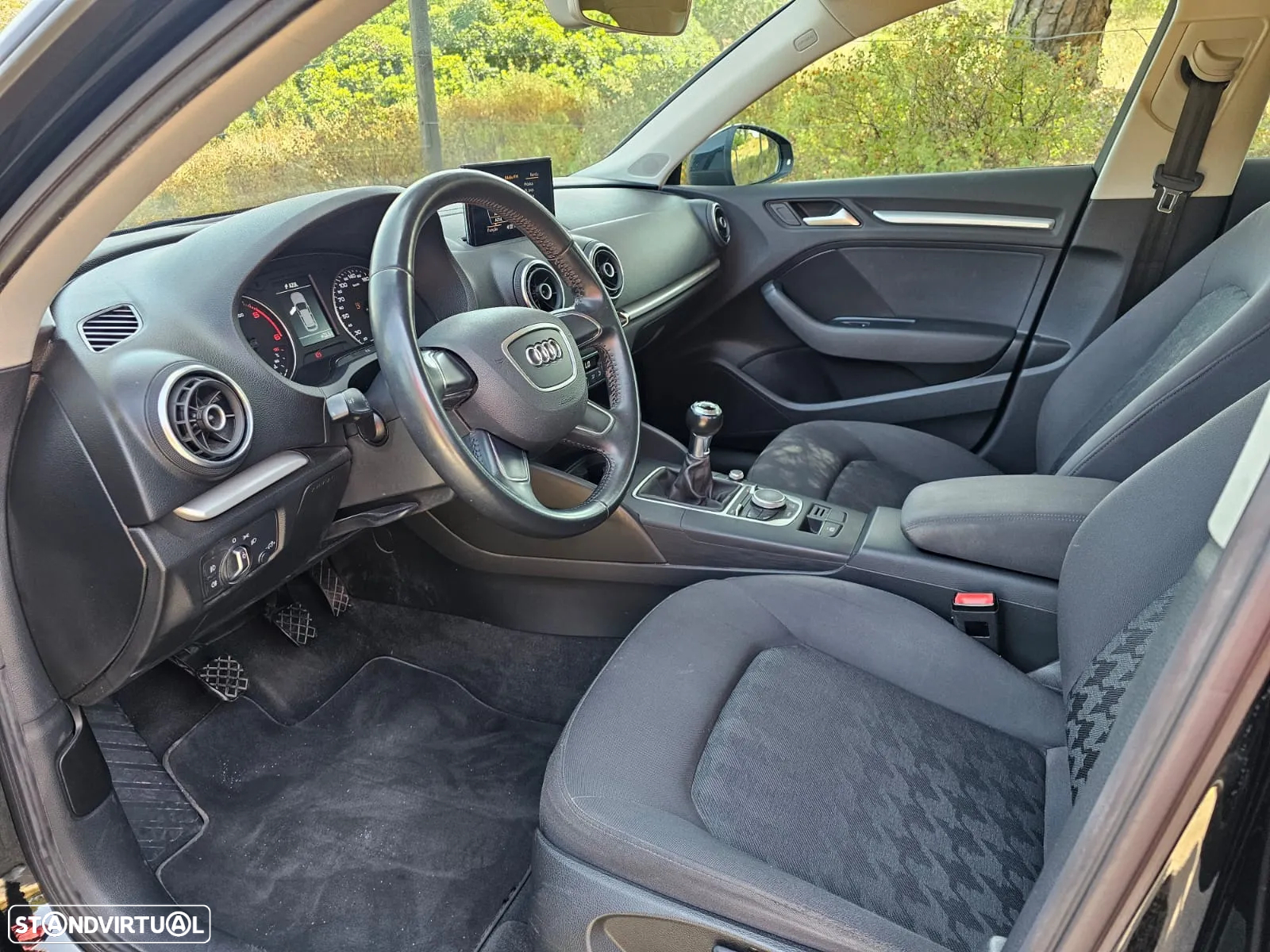 Audi A3 Sportback 1.6 TDI Attraction - 9