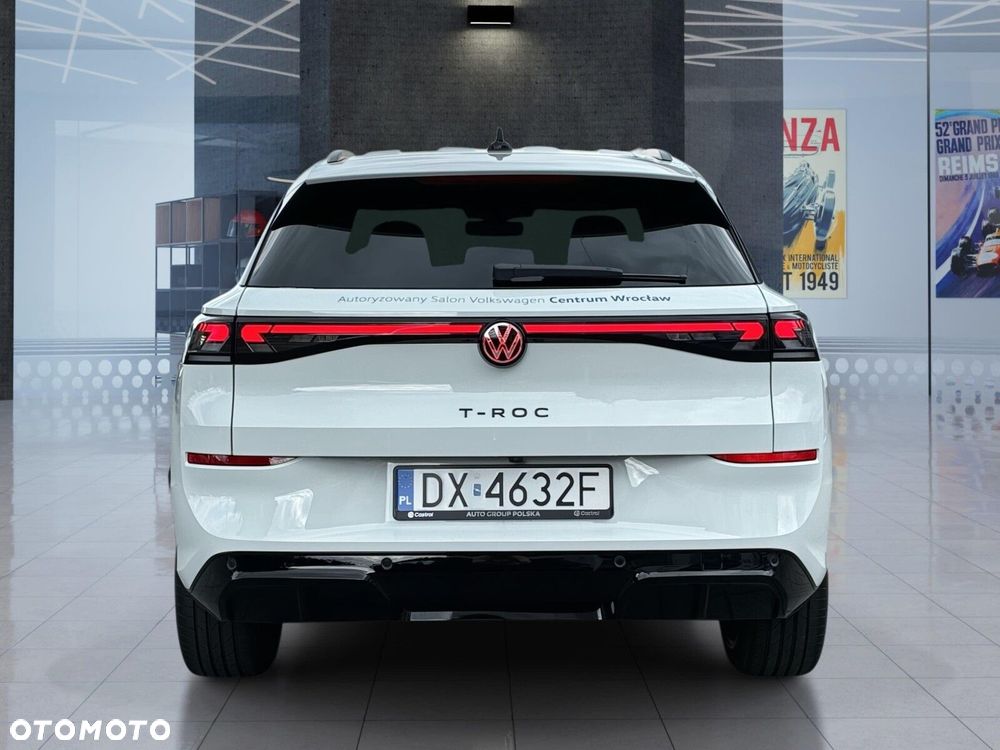 Volkswagen T-Roc - 10