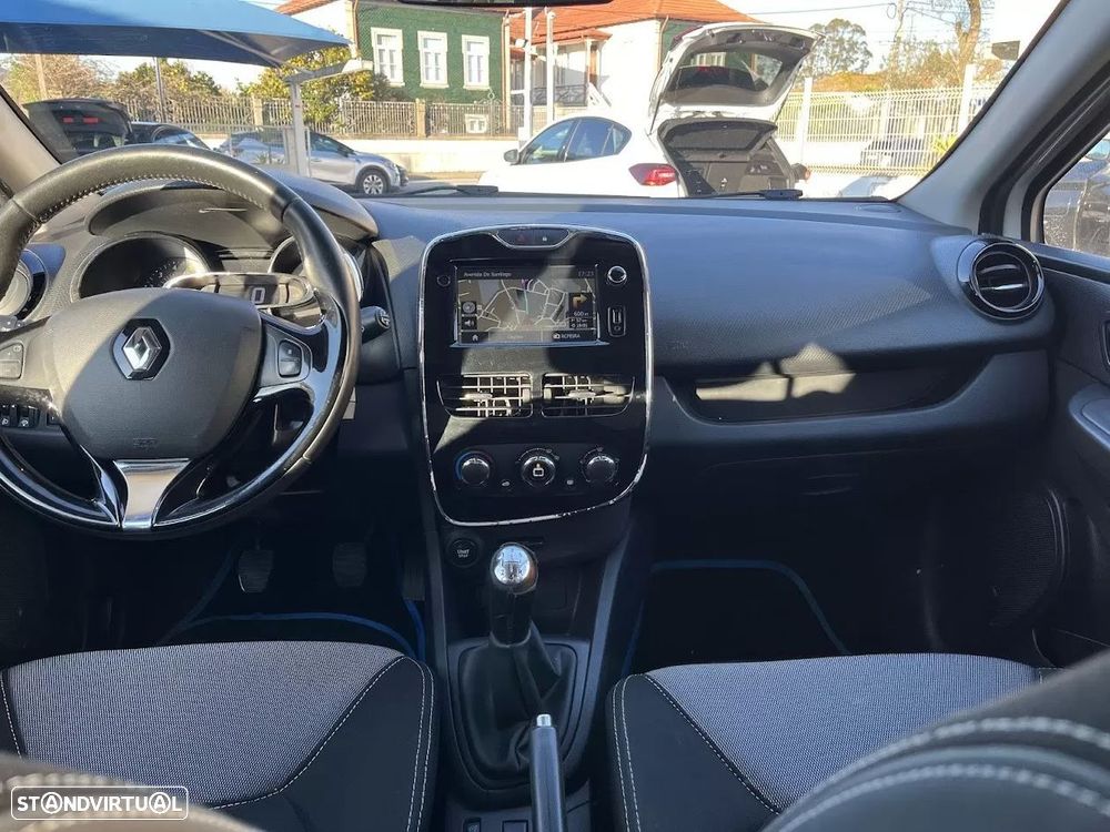 Renault Clio dCi 90 Dynamique - 12