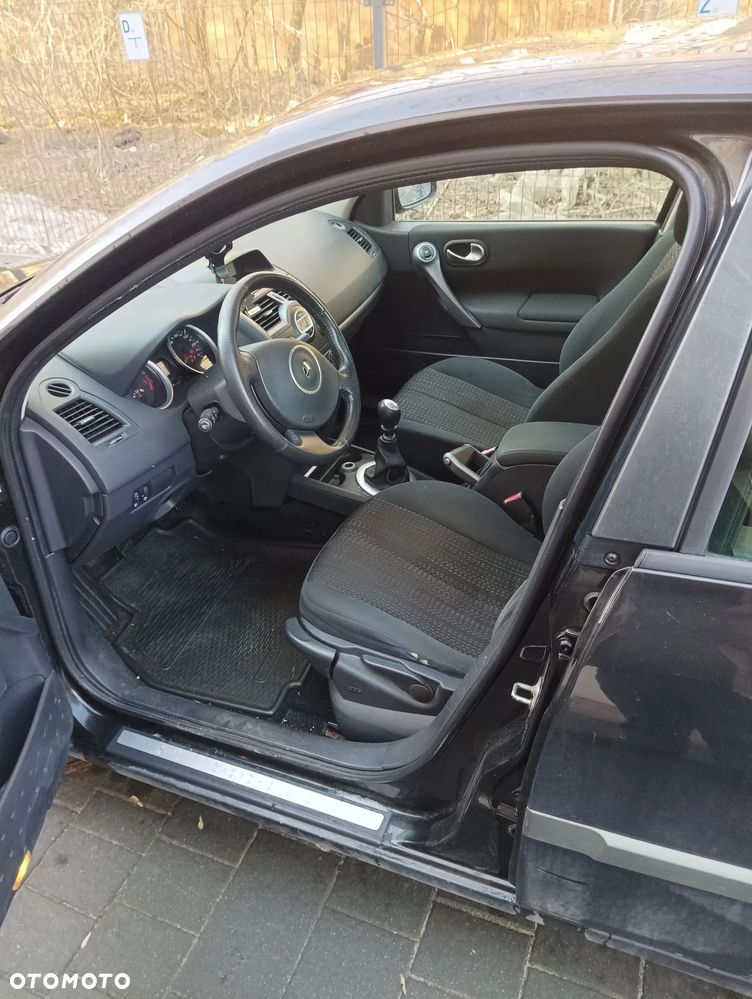 Renault Megane - 5