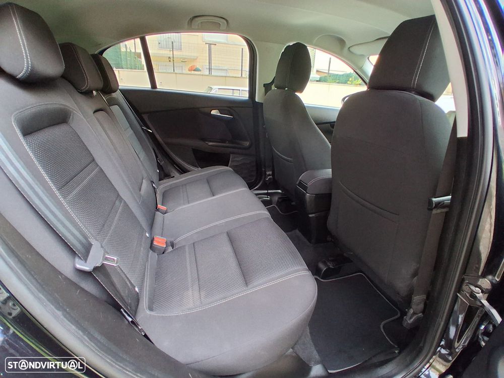 Fiat Tipo 1.3 M-Jet Lounge Tech - 31