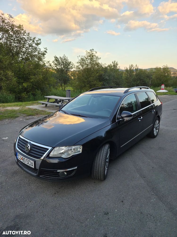 Volkswagen Passat Variant 2.0 TDI Trendline DPF DSG - 2