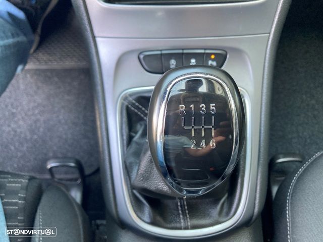 Opel Astra Sports Tourer 1.5 D S&S Business Edition - 21