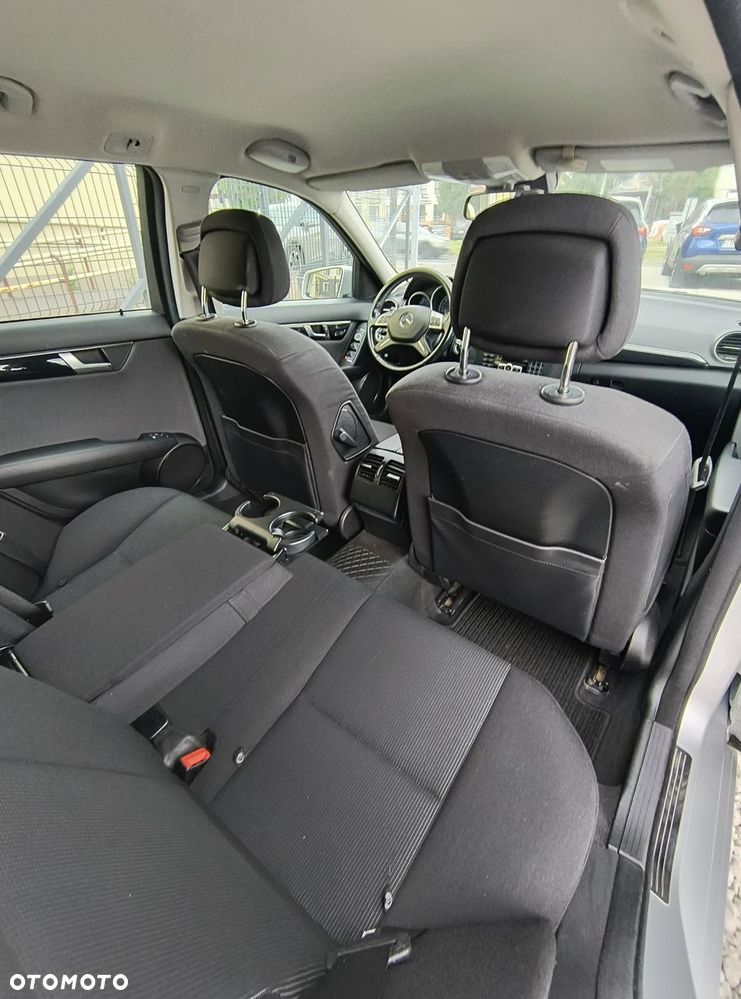 Mercedes-Benz Klasa C 200 CDI DPF (BlueEFFICIENCY) Elegance - 18