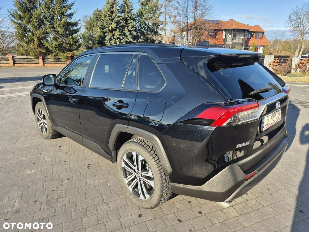 Toyota RAV4 - 5