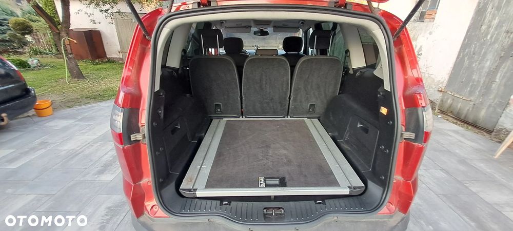 Ford S-Max 2.0 Trend - 10