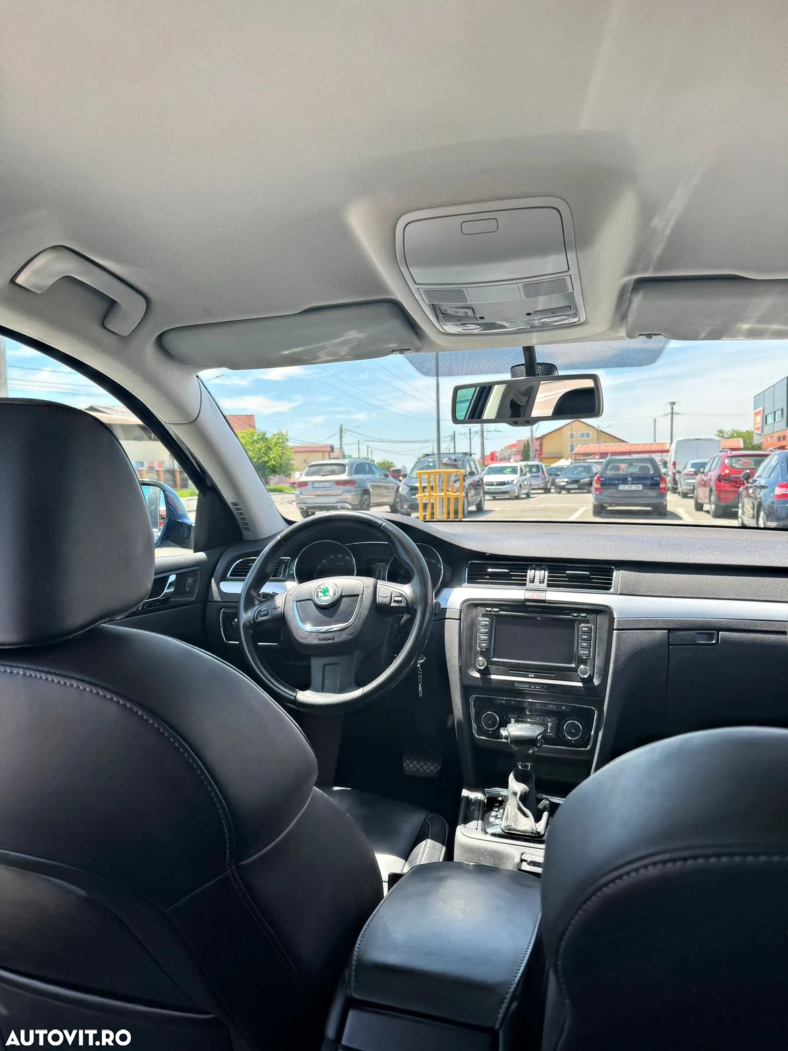 Skoda Superb 2.0 TDI Elegance DSG - 7