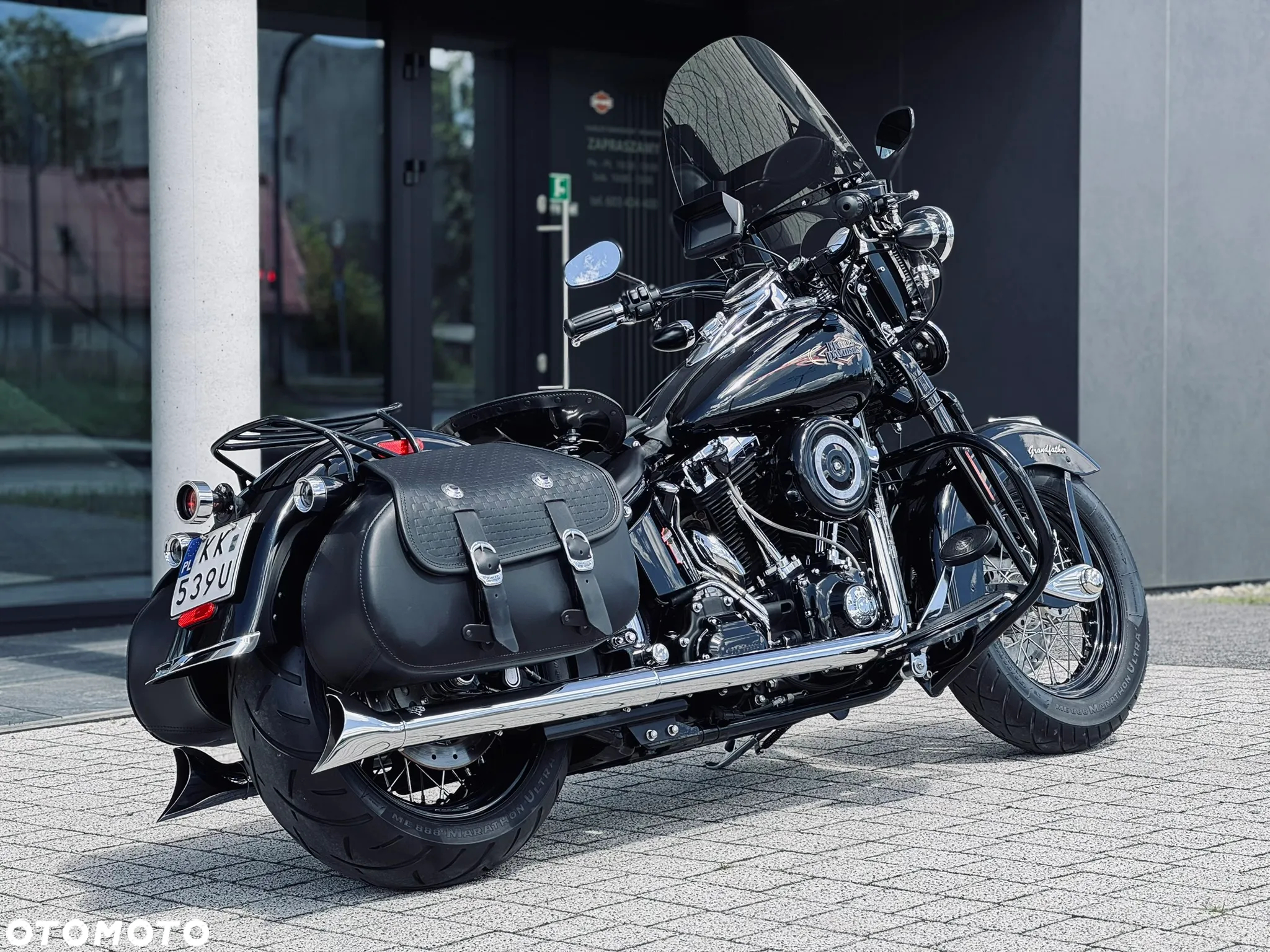 Harley-Davidson Softail Cross Bones - 4