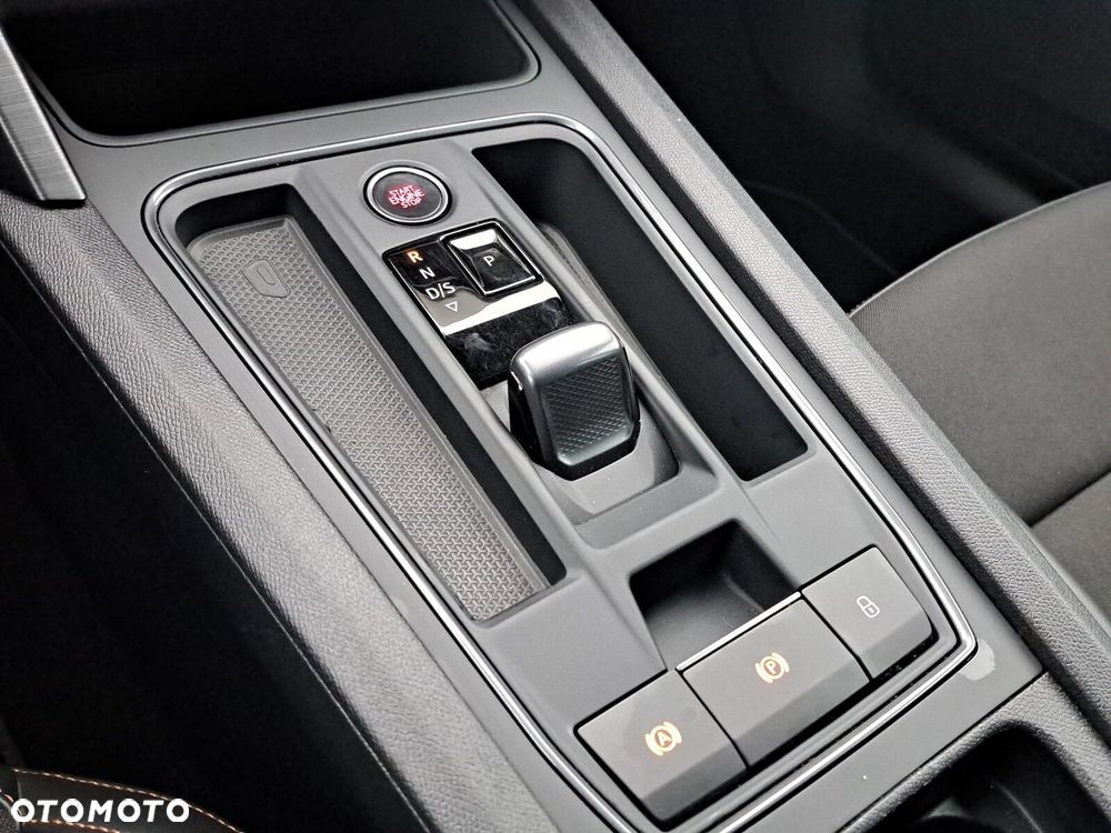 Cupra Formentor 1.4 e-Hybrid VZ DSG - 11