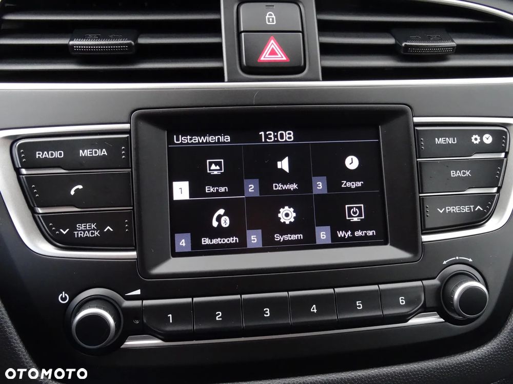 Hyundai i20 1.2 Select - 16