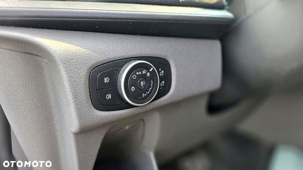 Ford Transit Custom - 20