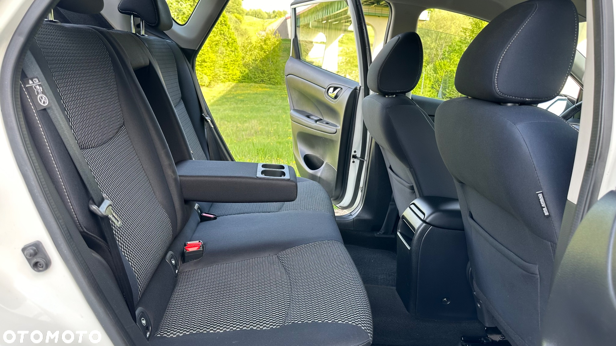 Nissan Pulsar 1.2 DIG-T Acenta EU6 - 7
