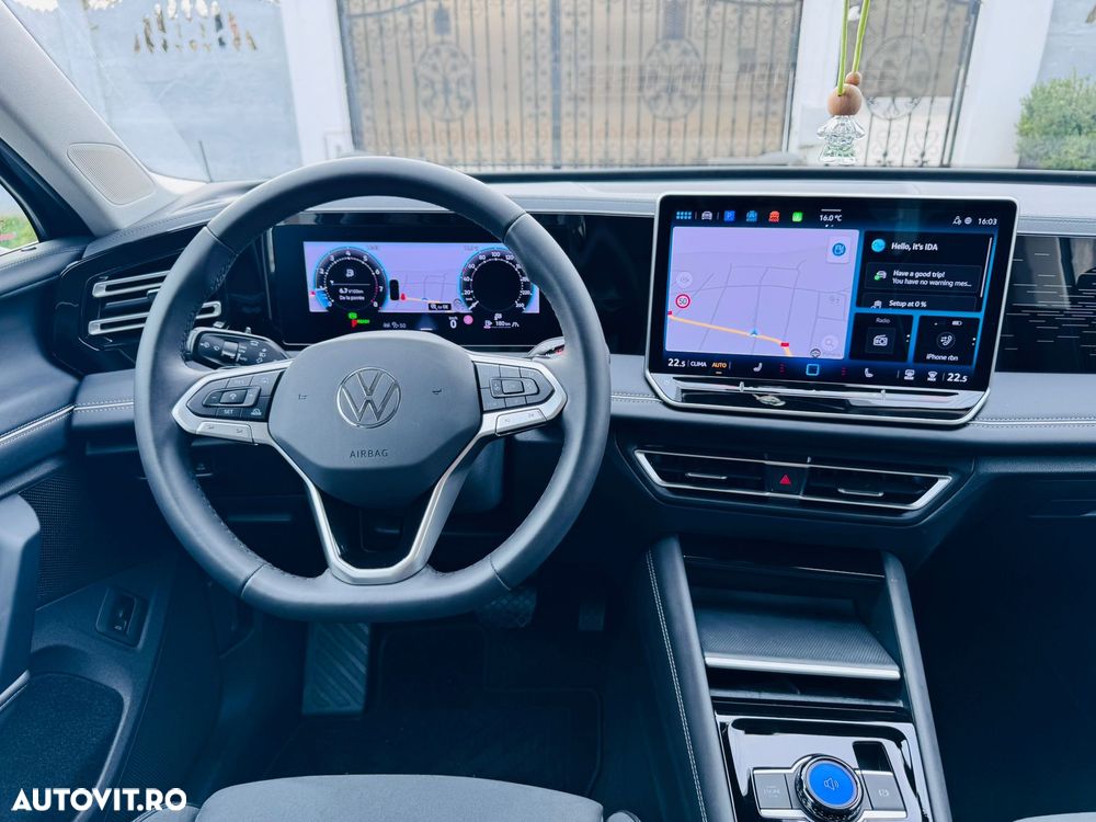 Volkswagen Tiguan - 7