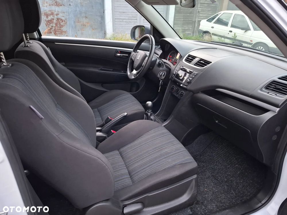 Suzuki Swift 1.2 BlackWhite - 9