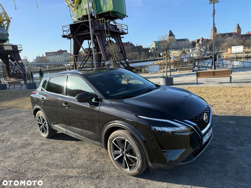 Nissan Qashqai 1.3 DIG-T N-Connecta - 23
