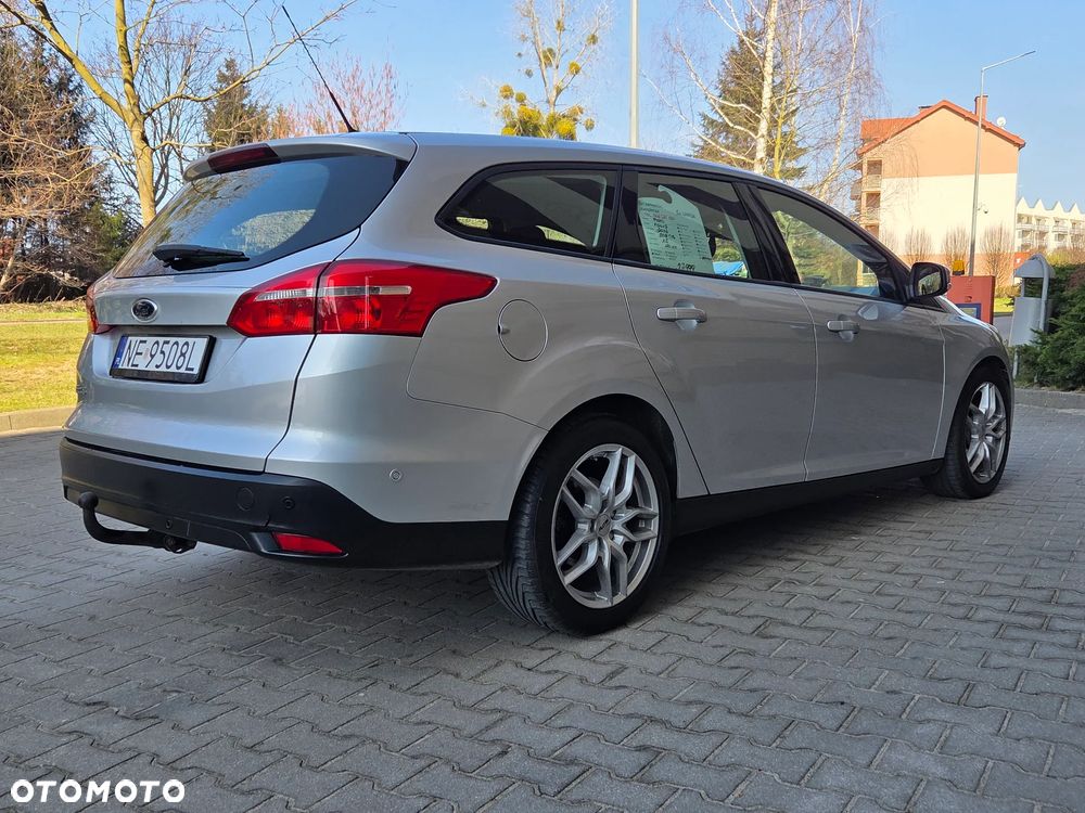 Ford Focus 1.5 TDCi ECOnetic 88g Start-Stopp-System Business - 2