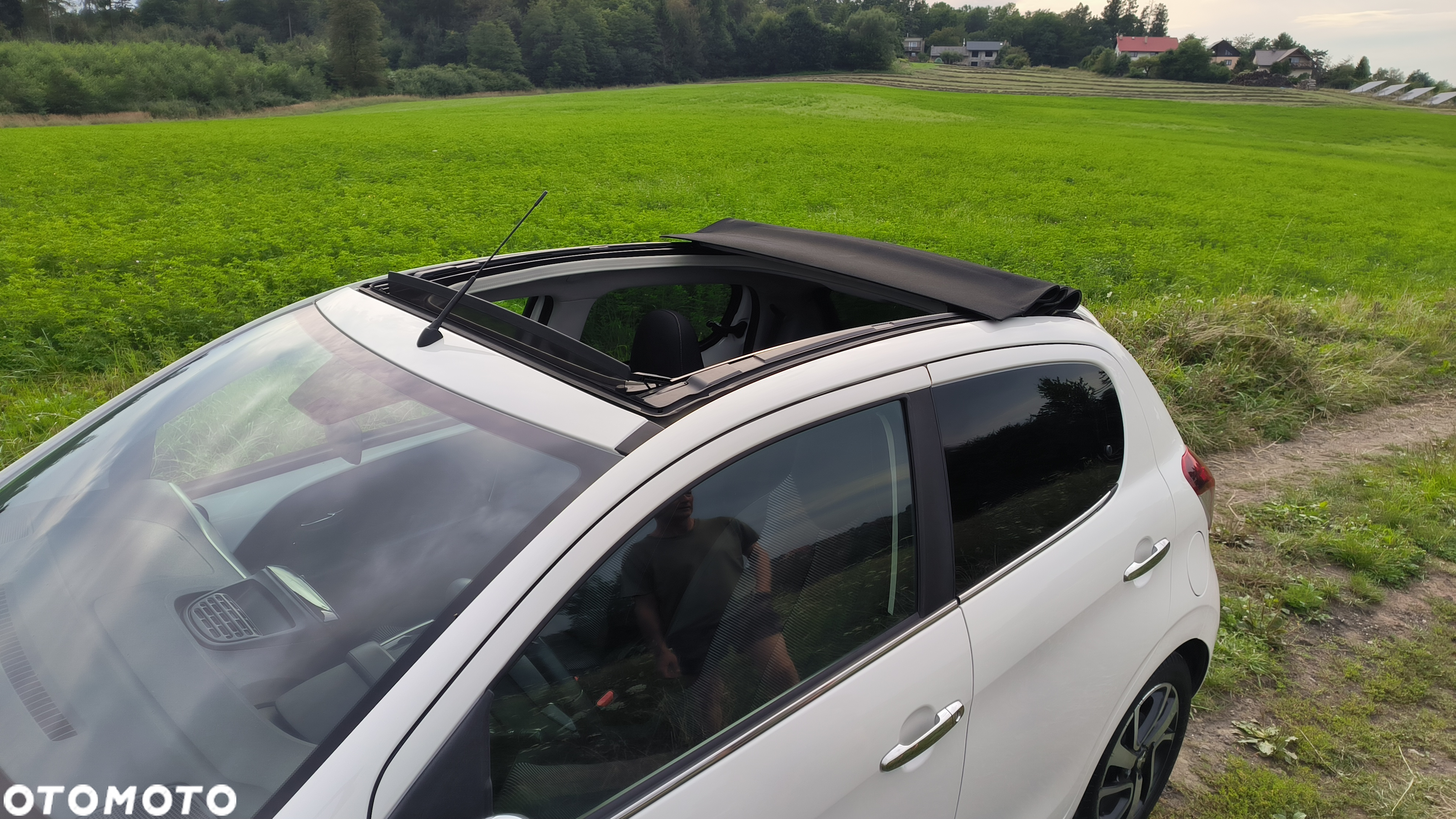 Peugeot 108 PureTech 82 Top Allure - 8