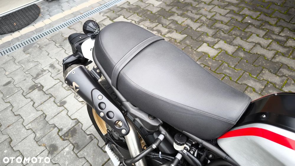 Yamaha XSR - 17