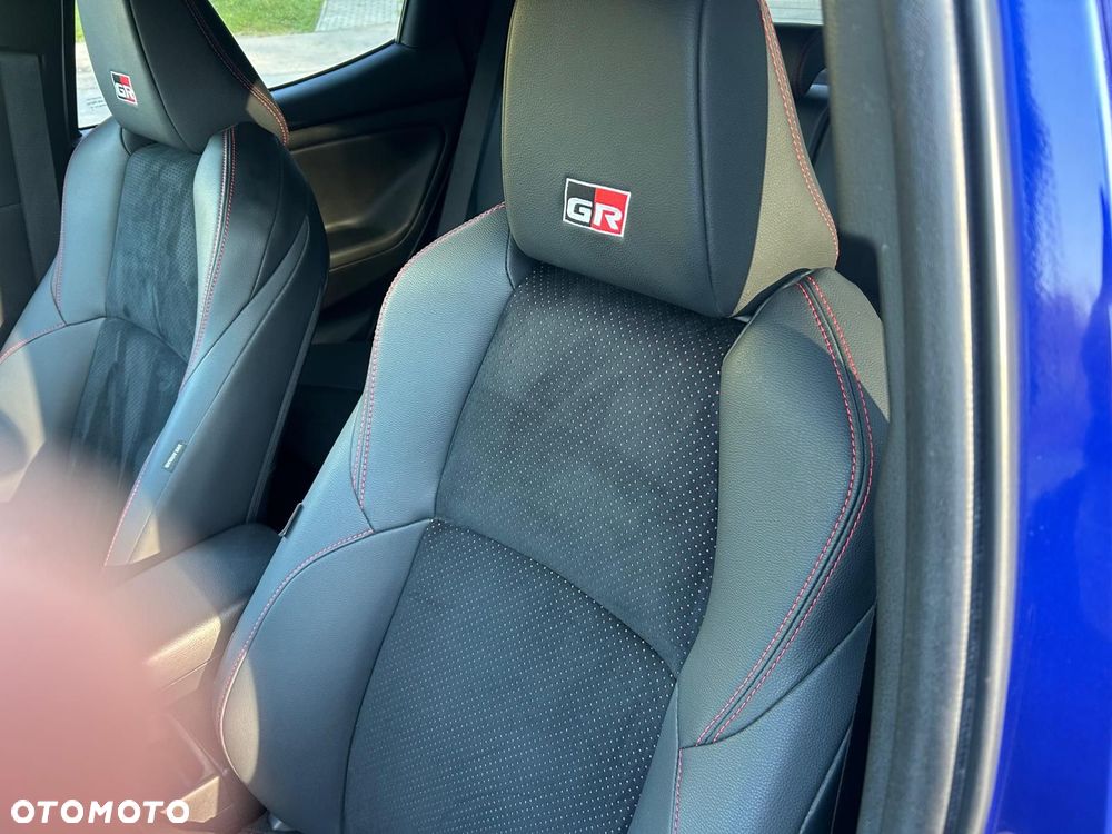 Toyota Yaris 130 1.5 VVT-i GR SPORT - 18