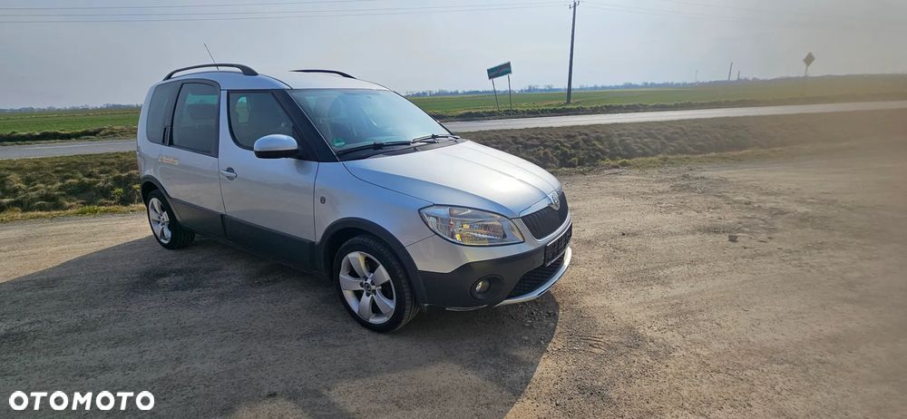 Skoda Roomster 1.2 TSI Scout PLUS EDITION - 1