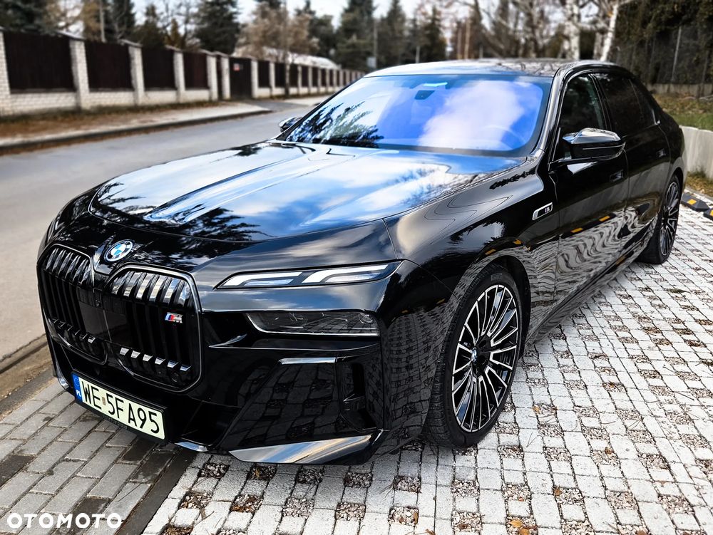 BMW i7 - 1