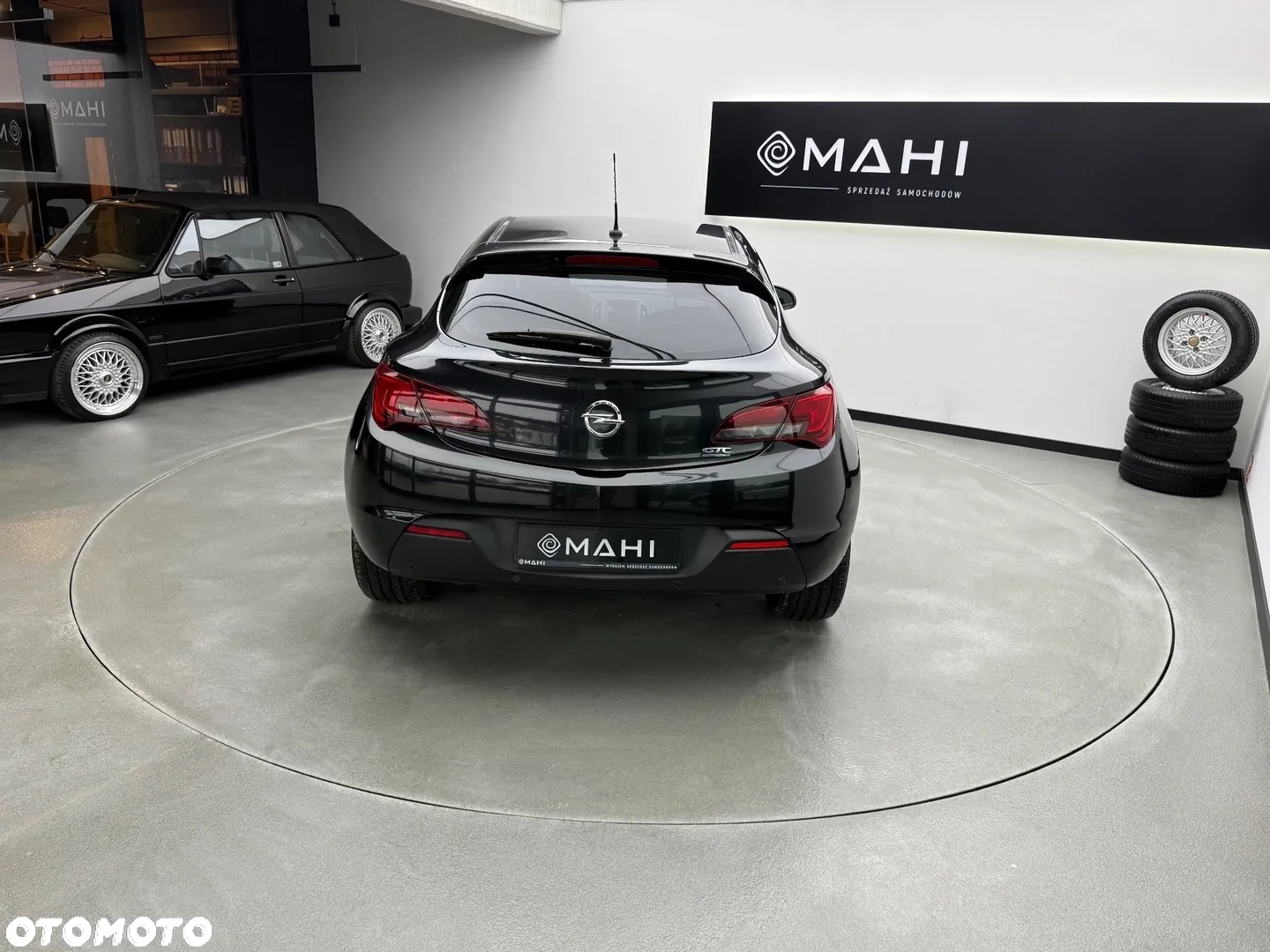 Opel Astra GTC 1.4 Turbo - 9