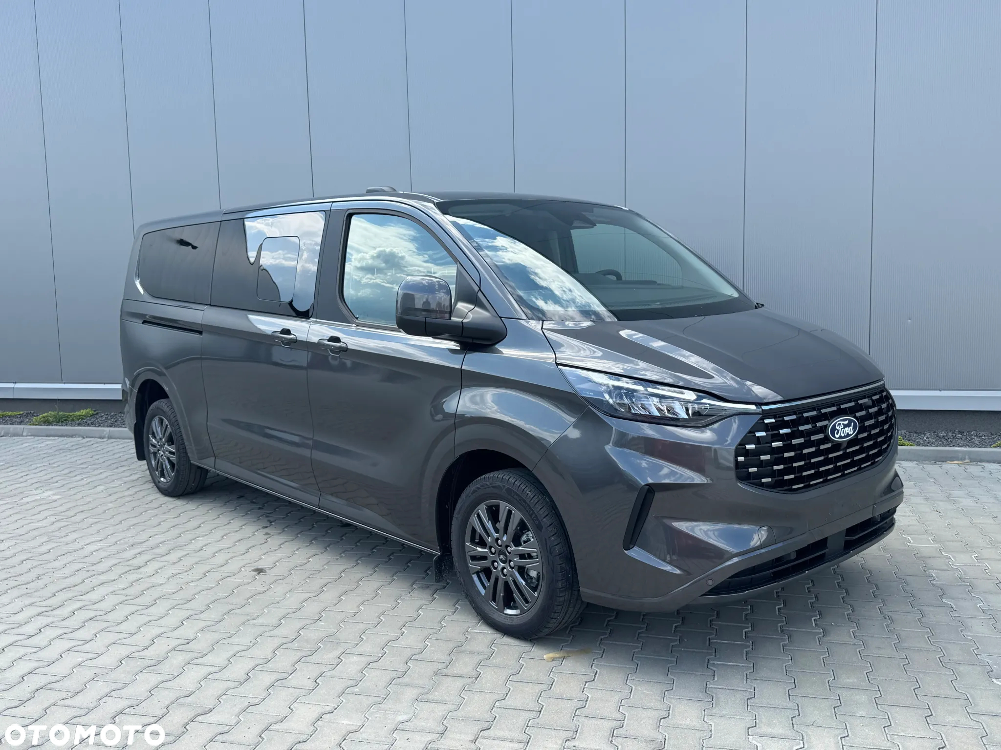 Ford Tourneo Custom 2.0 EcoBlue L2 Titanium SelectShift - 5