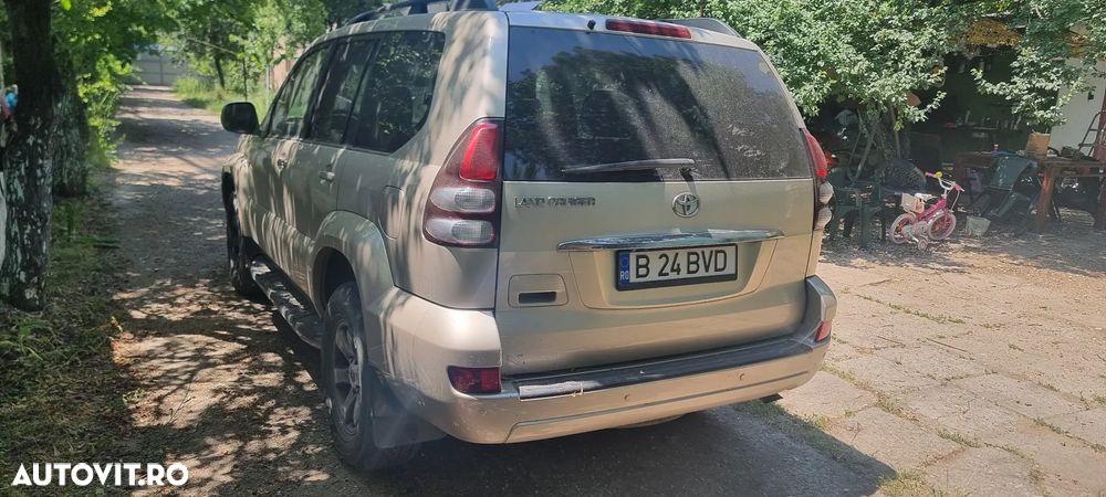 Toyota Land Cruiser 3.0 TD-4D Aut Executive - 3