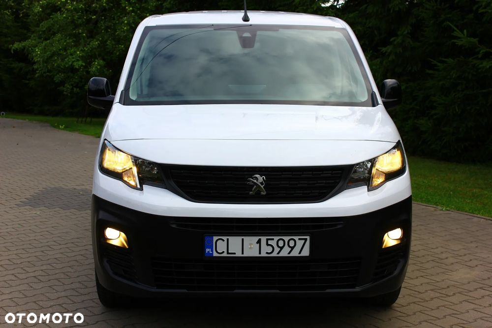 Peugeot PARTNER 1.5HDI 130KM AUTOMAT 8 BIEGÓW LONG DŁUGI 3 OSOBOWY PERFEKT AUTO NAVIGACJA KAMERY,ASYSTENTY,VF23% - 21
