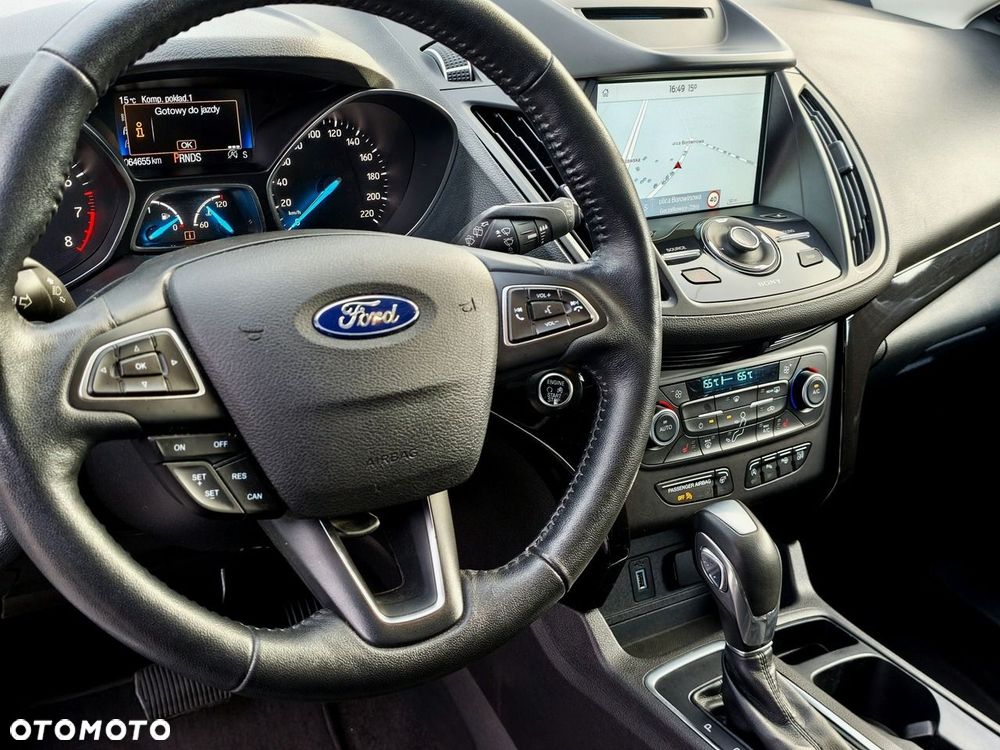 Ford Escape 2.0 EcoBoost AWD Titanium - 25