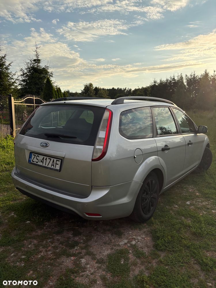 Ford Focus 1.6 TDCi Ambiente - 5