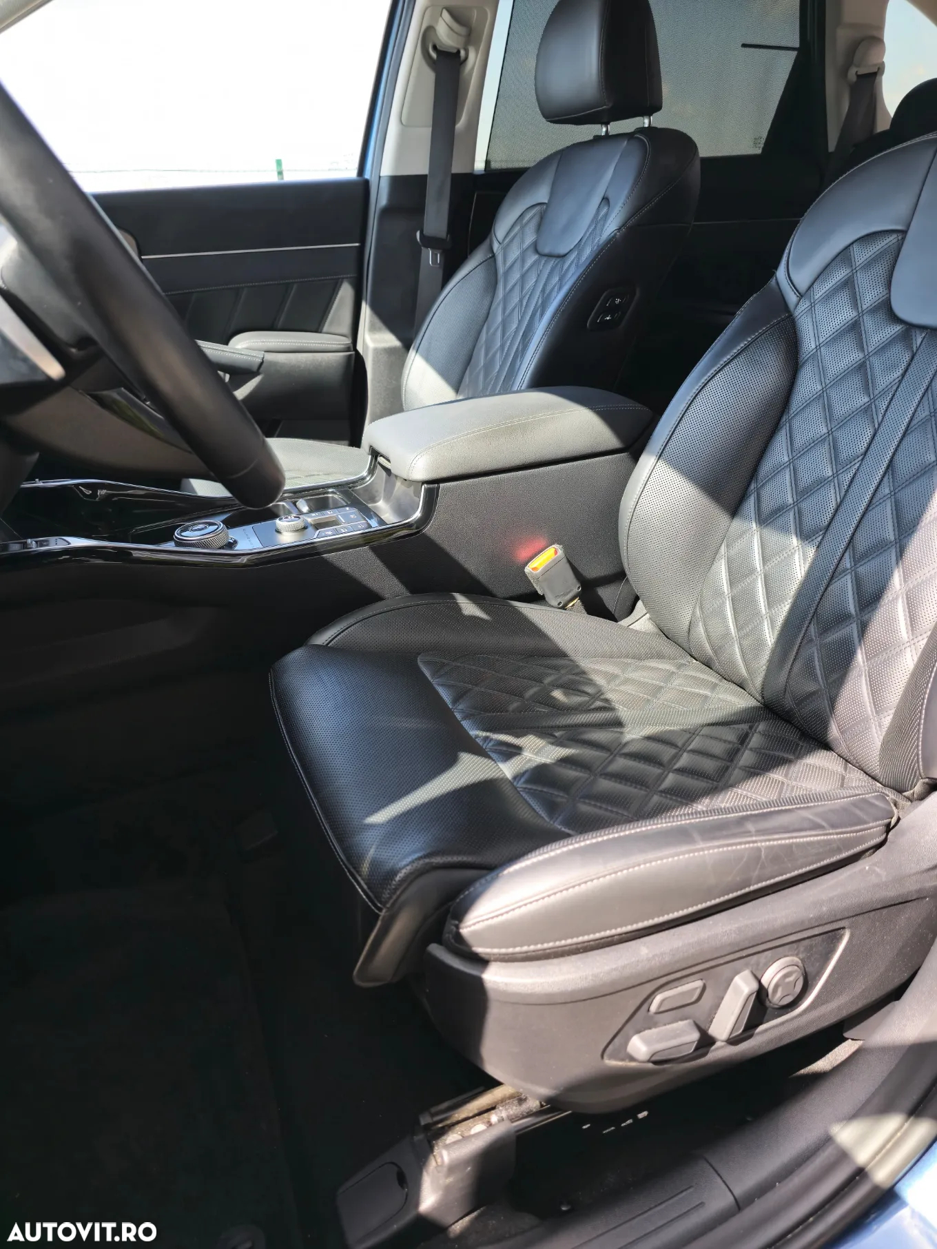 Kia Sorento 2.2 DSL 8DCT 4x2 5P Premium - 4