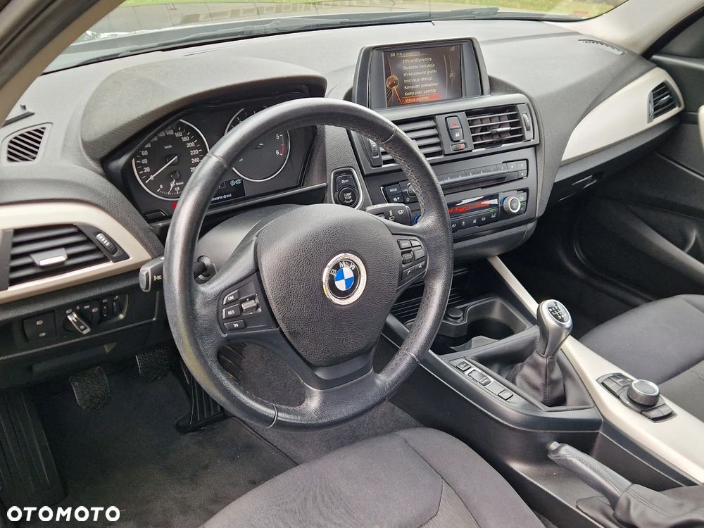 BMW Seria 1 116d EfficientDynamics - 13