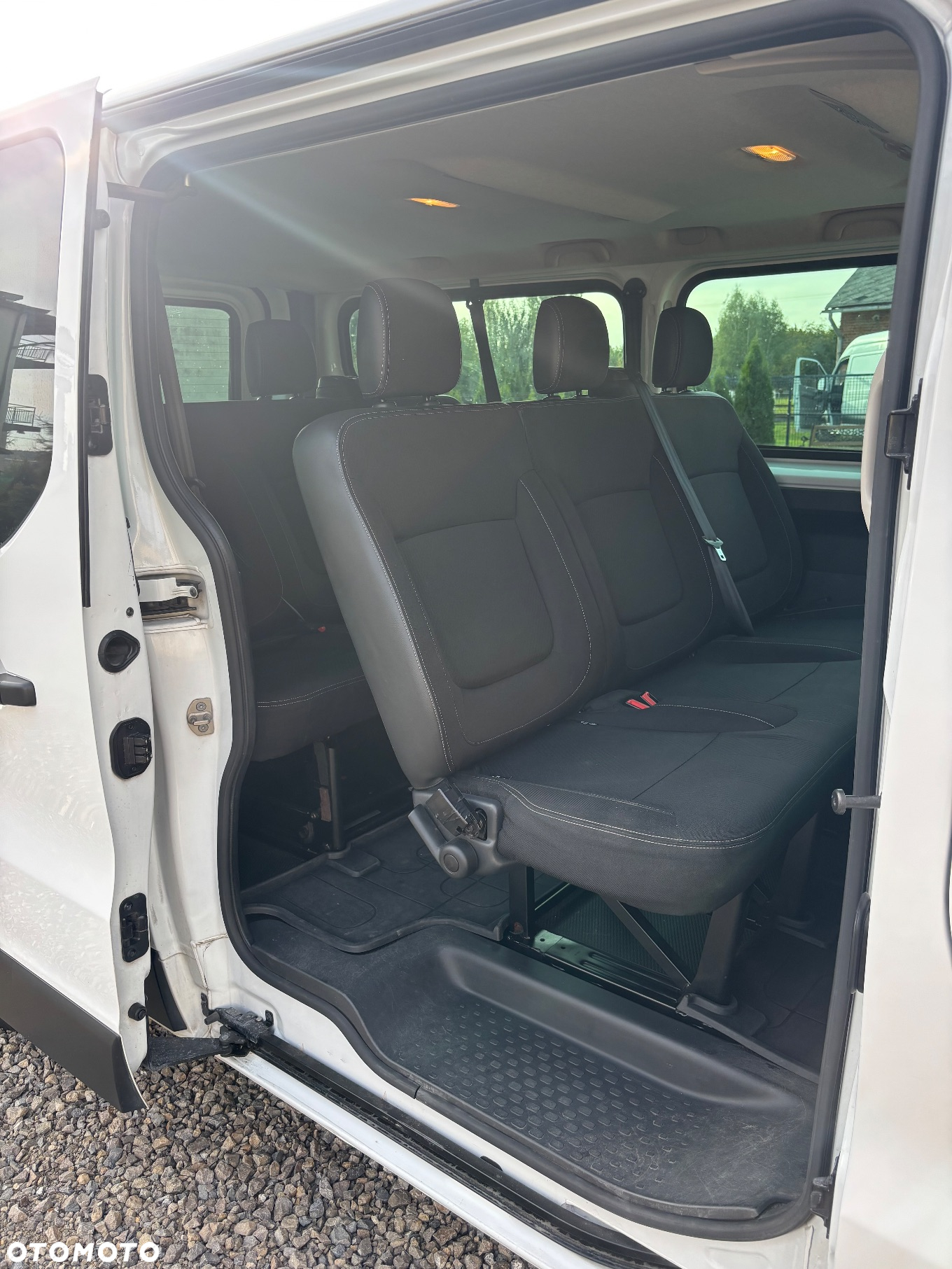 Renault Trafic - 11