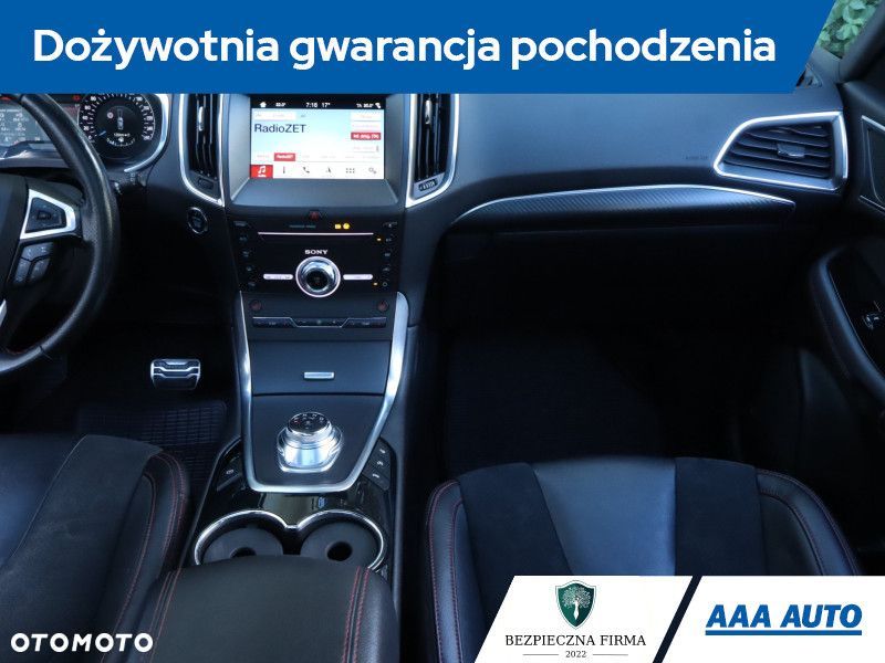 Ford S-Max - 10