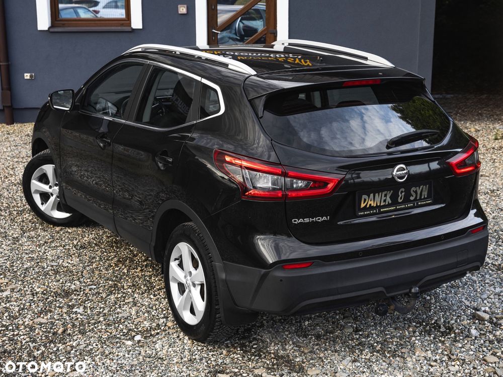 Nissan Qashqai 1.3 DIG-T DCT N-CONNECTA - 9