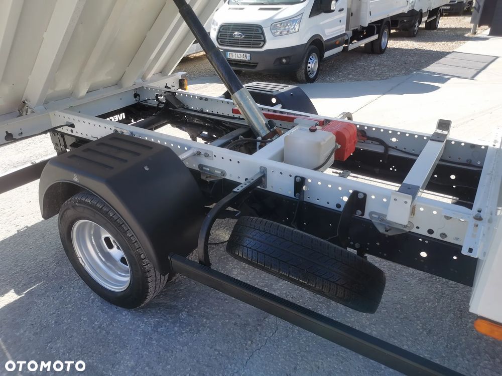 Iveco Daily 35-160 kiper Hak klima 3.0-160KM bliźniak 35C16 wywrotka - 9